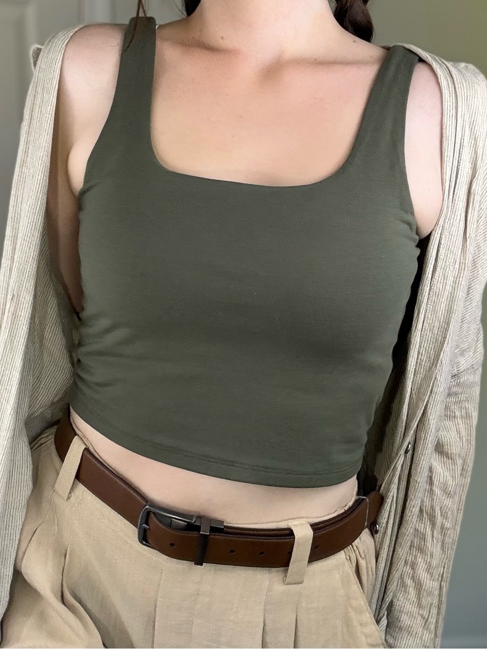 GAP Olive Night Cropped Square Neck Tank Top - Size M - Picture 4 of 8